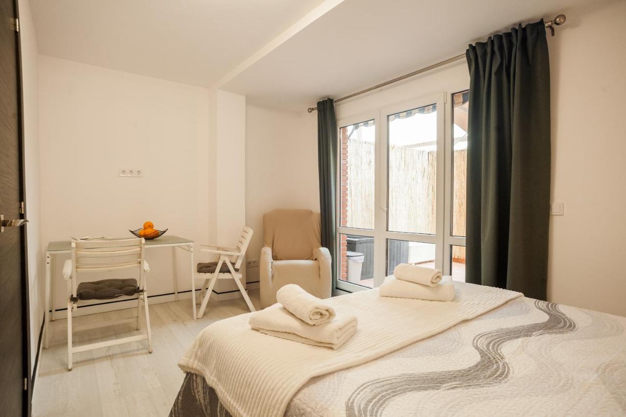 Oasis Apartment Valencia Exterior photo